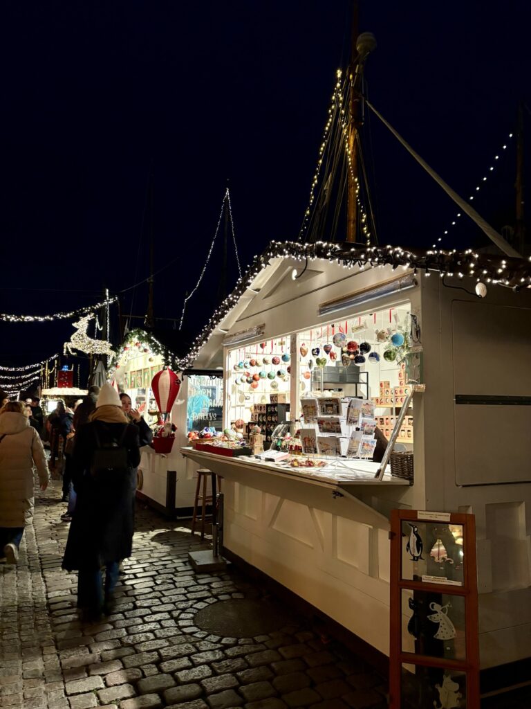 Christmas market - copenhagen -Nyhavns Julemarked