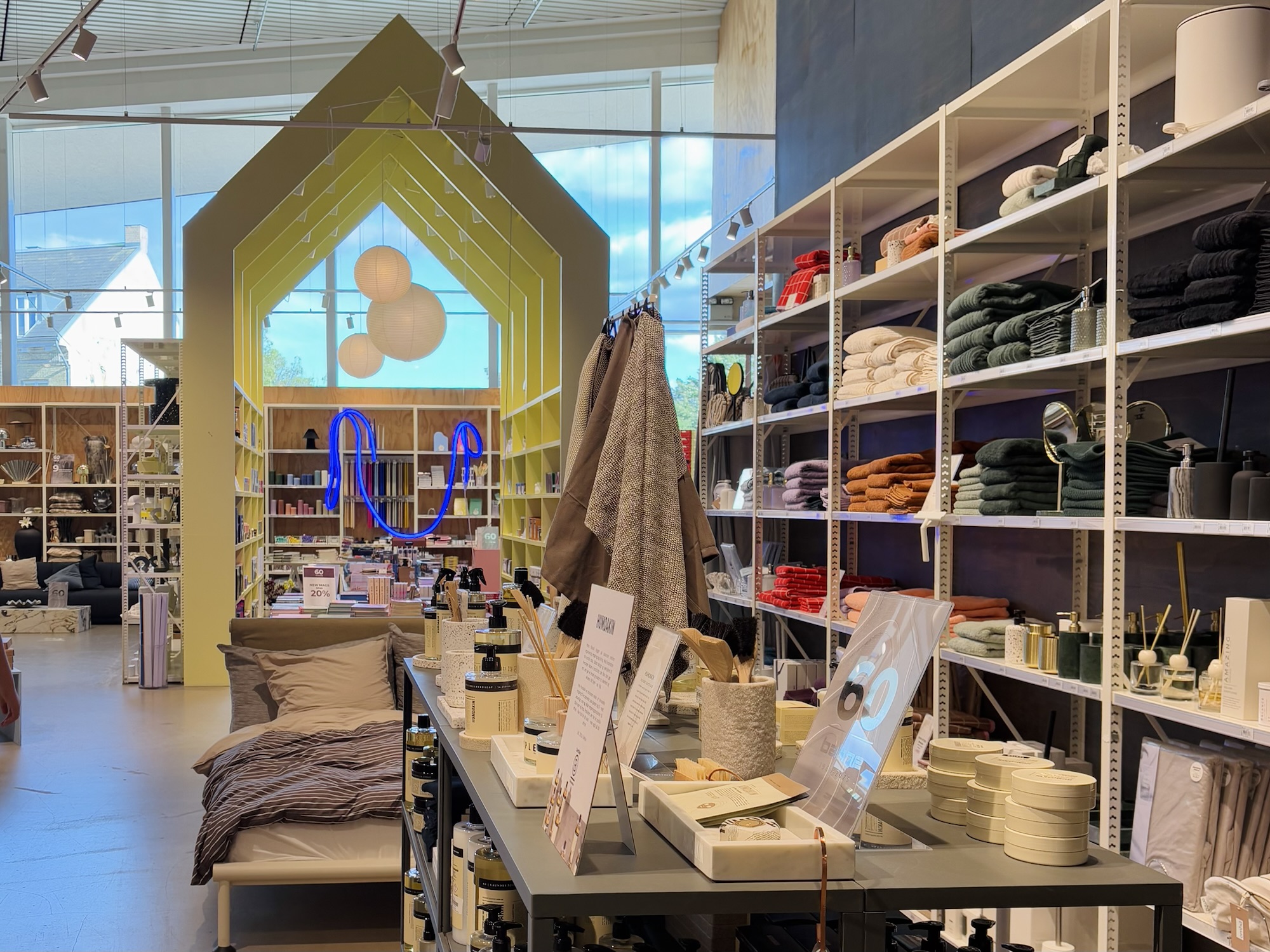 Denmark-Copenhagen-Bahne