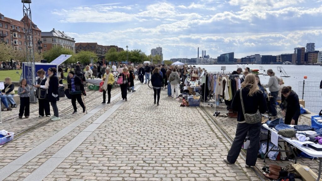 Denmark-Copenhagen-Fleamarket-Islands Brygge